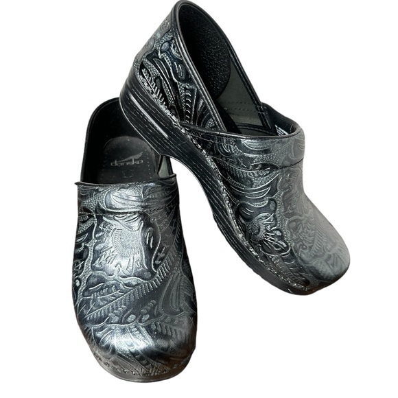 Dansko Shoes - Dansko Women’s Professional Black Tooled Leather Clogs Size US 10.5